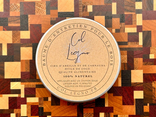 Baume à la cire d'abeille et carnauba pour l'entretien de planches à découper et ustensiles de cuisine en bois